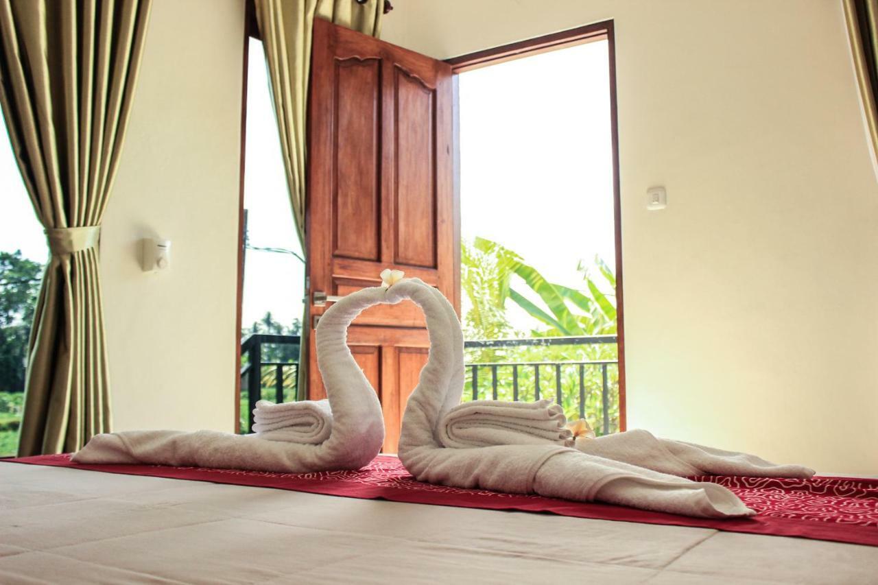 Ancut Sari Hotel Ubud Exterior foto